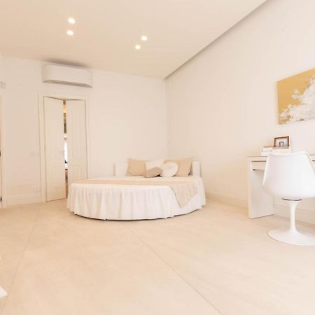 Anais Luxury Apartment - Catania Centro Екстер'єр фото